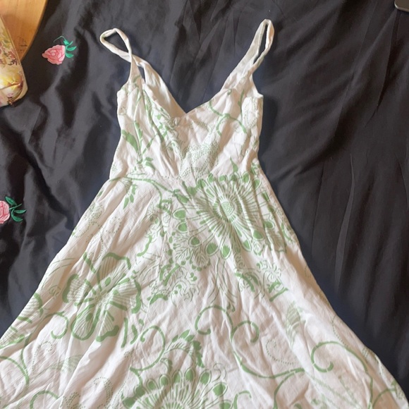 White and green summer dress. Size small vintage guess - Picture 1 of 3
